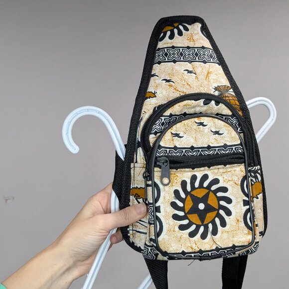 Cotton Sling Bag in African Print Black Brown - Picture 2 of 3